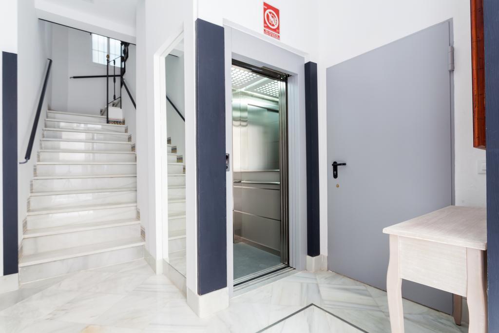 Hostly Acetres 1B-2B Center-Fibre-Conmunal Terrace-Parking Optional Sevilha Exterior foto